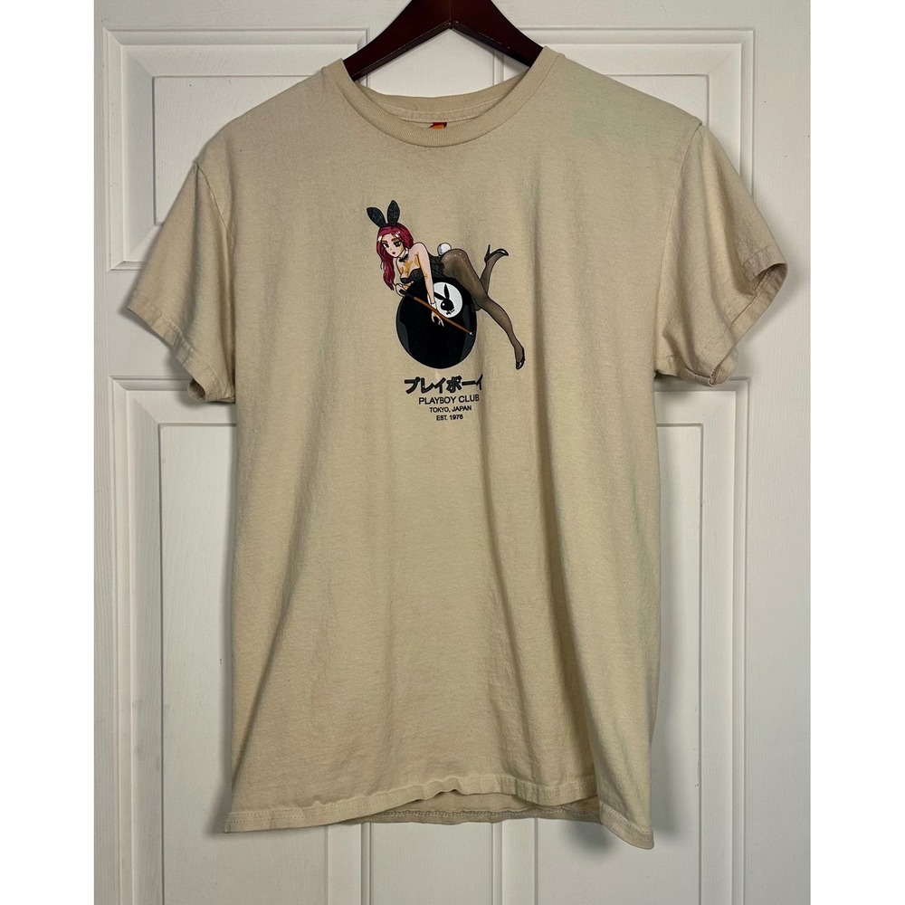 Playboy Club Tokyo Japan Anime Bunny Girl Graphic Tee‎ Tan Mens M Color Bars